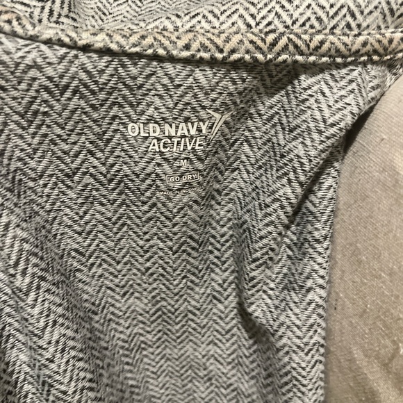 Old Navy Active Black and White Patterned Jacket - Picture 5 of 5